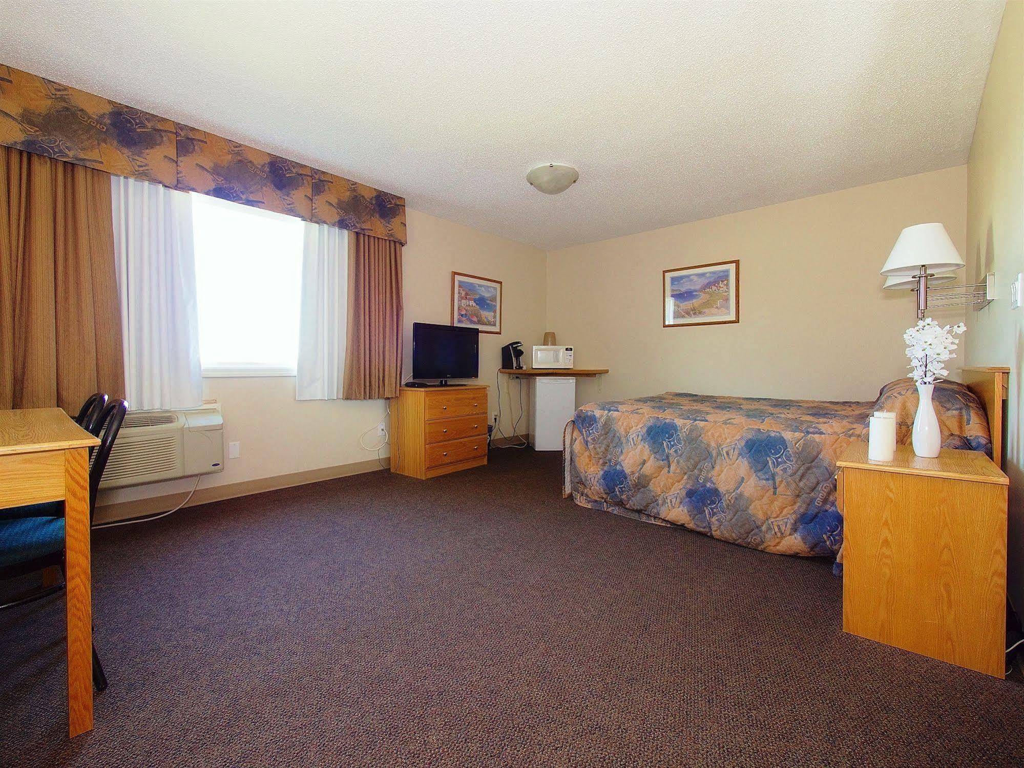 Best Maple Inn - Drayton Valley Exterior photo