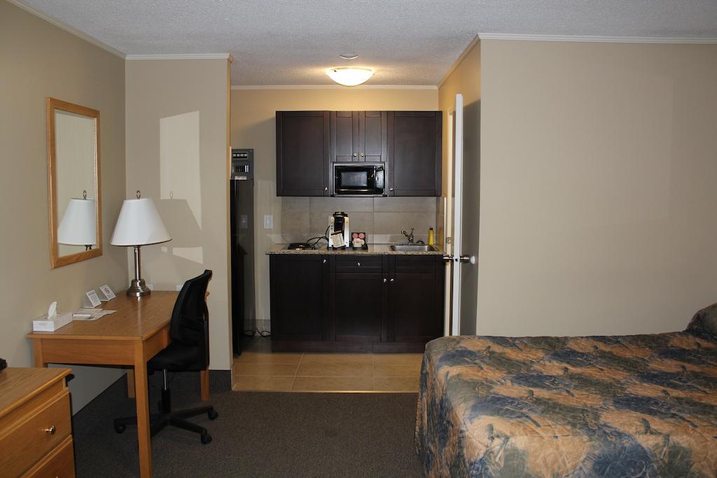 Best Maple Inn - Drayton Valley Exterior photo
