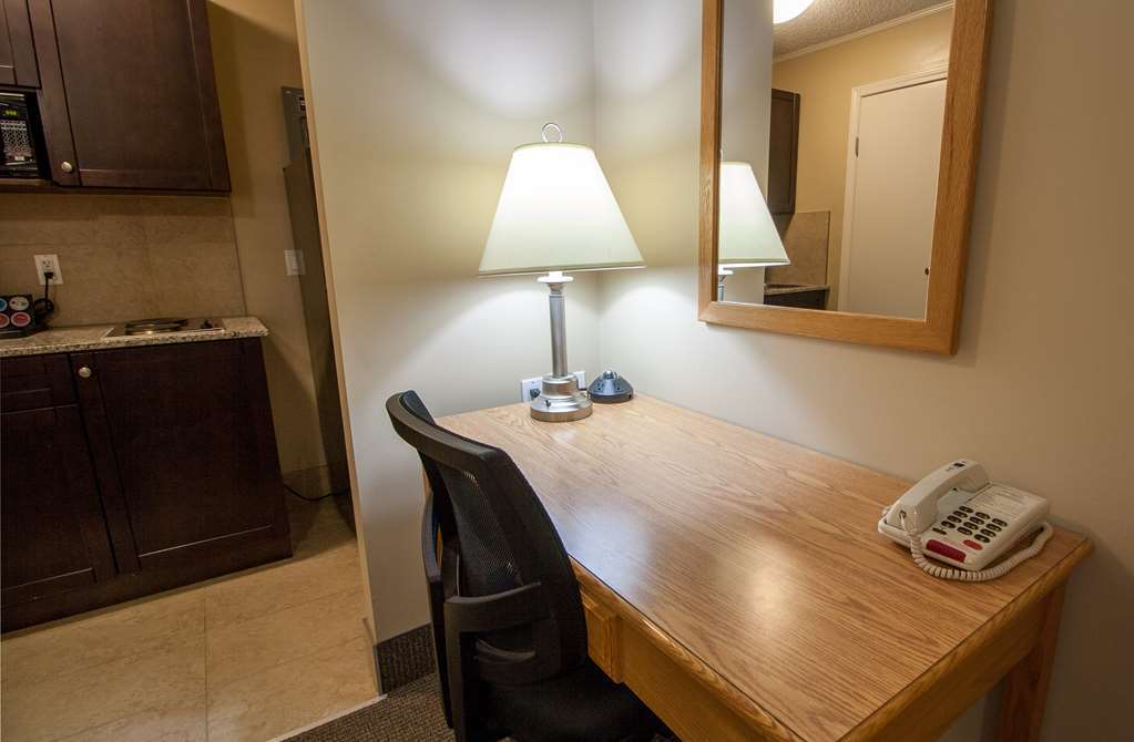 Best Maple Inn - Drayton Valley Room photo